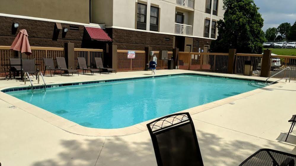 Comfort Suites University - Research Park Charlotte Exterior foto